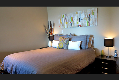Oceanfront lower level second bedroom