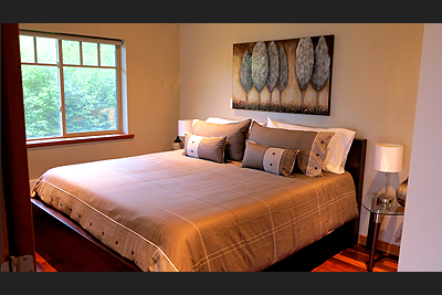 King size memory foam bed